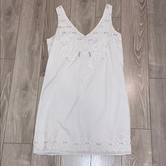 White mini dress - Picture 1 of 4